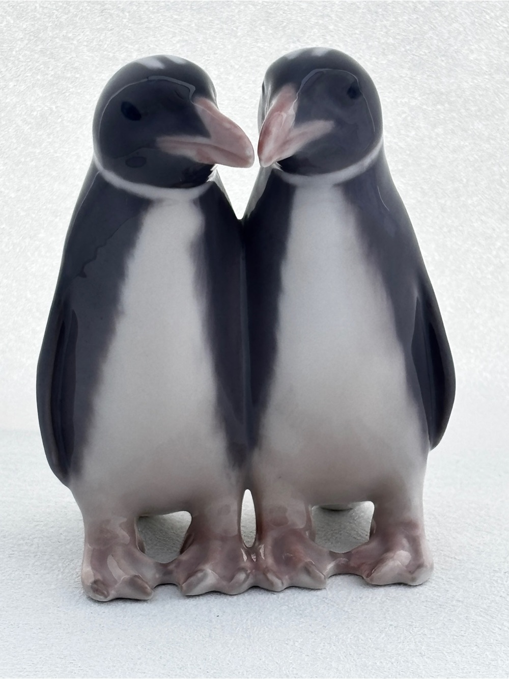 Vintage Royal Copenhagen Porcelain Pair Of Penguins Figurine Model# 1190